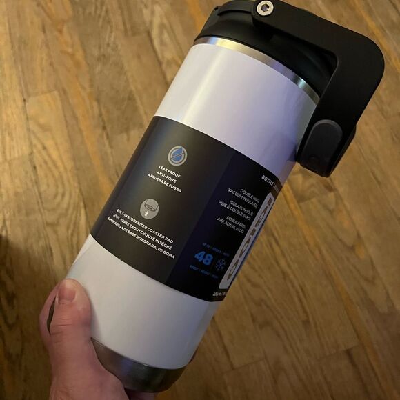 Igloo Stainless Steelel Twist n’ Chug Bottle 36 Oz - Picture 10 of 10